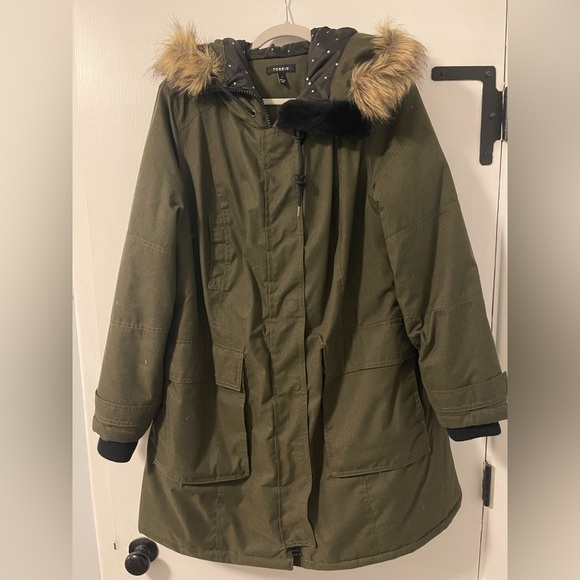 TORRID- Olive Green Parka with Faux Fur Trim - Picture 1 of 4